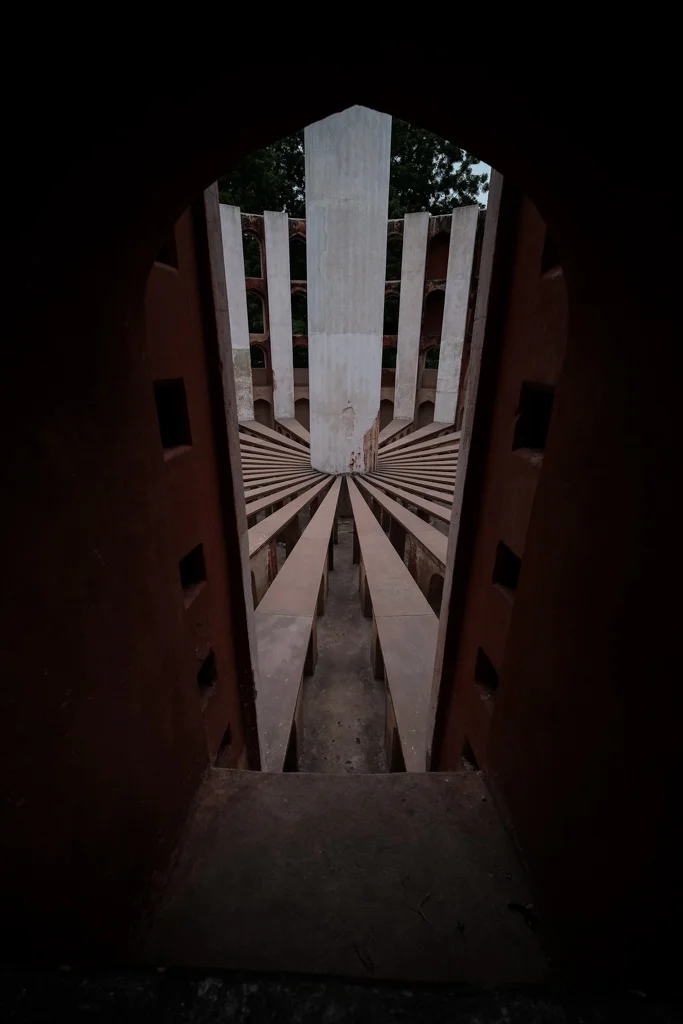 AJC04408-2.jpg
