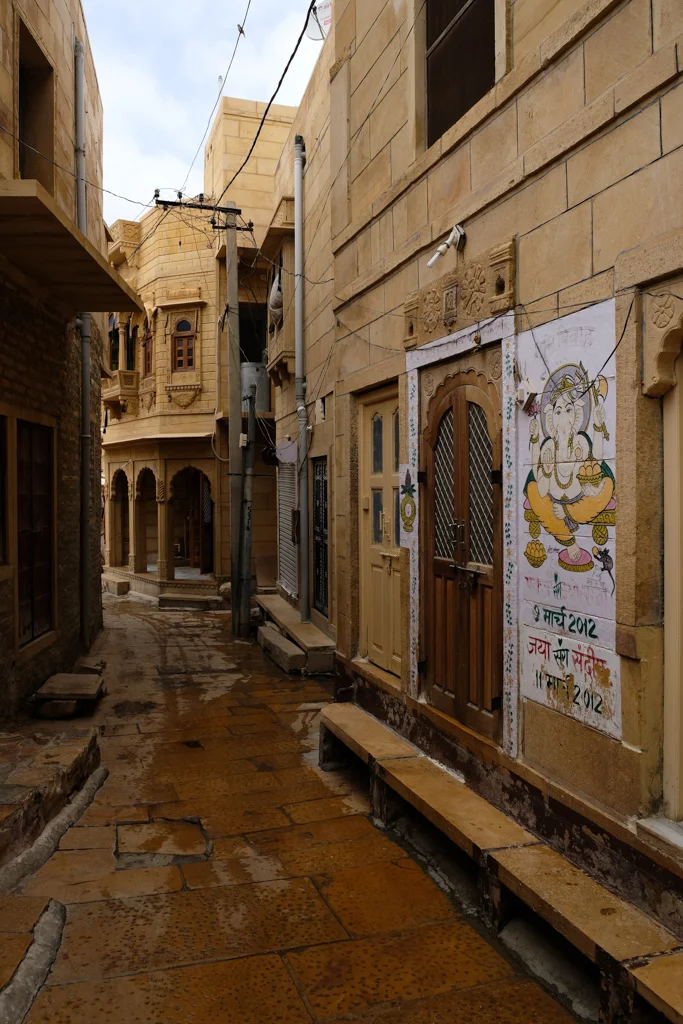 AJC04770.jpg