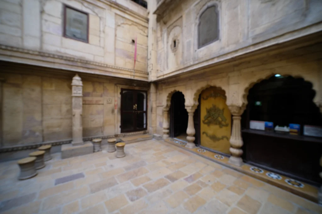 AJC04947.jpg