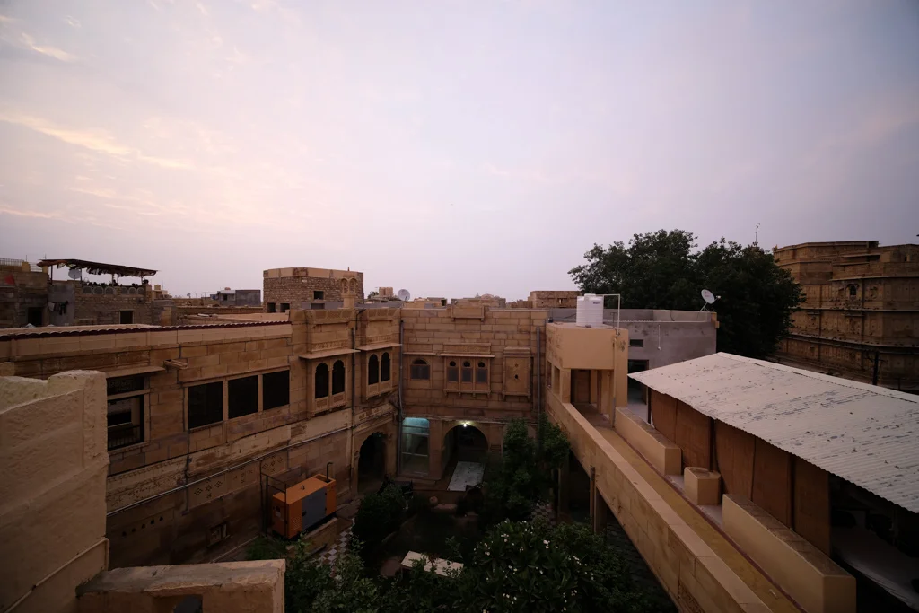 AJC05114.jpg
