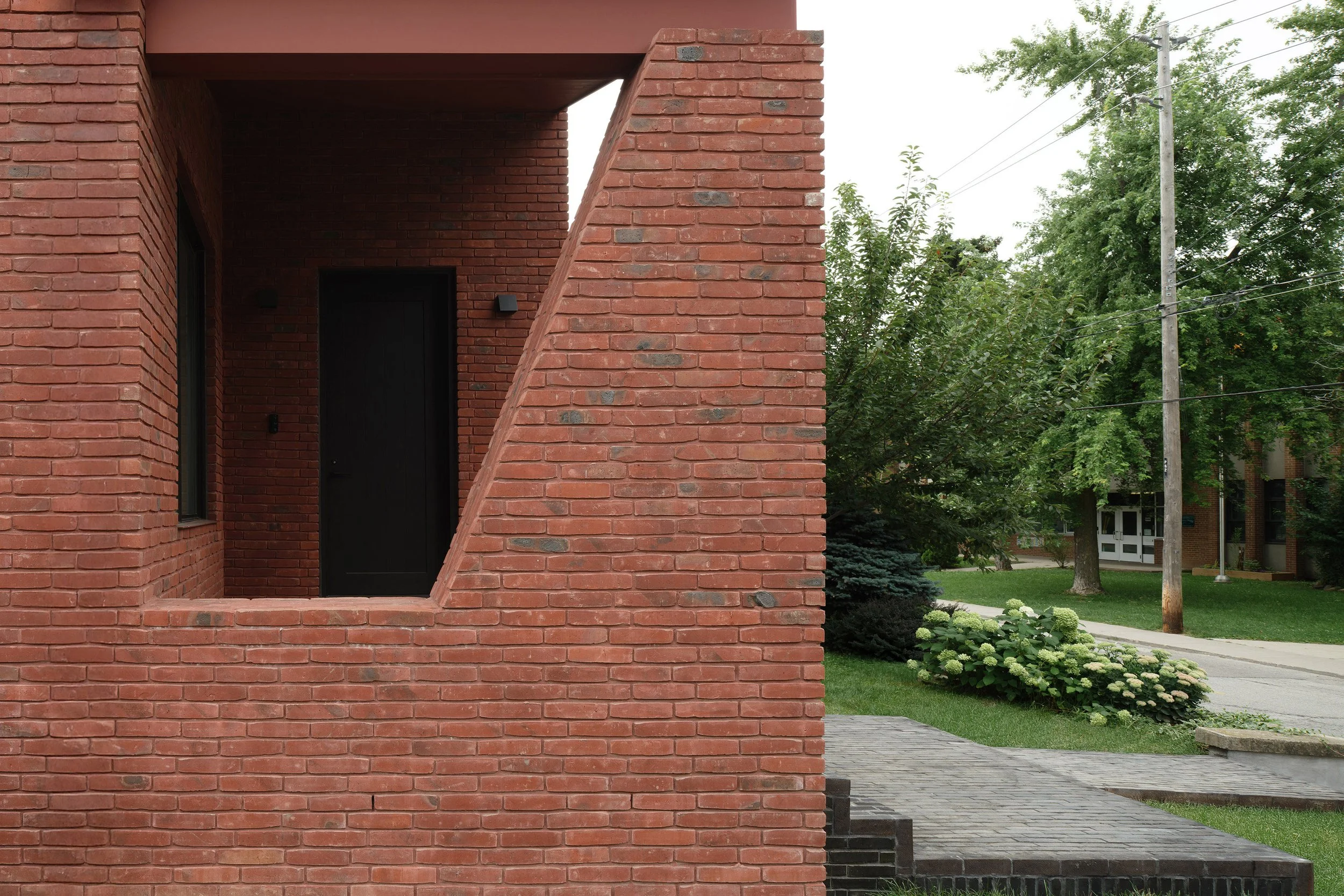 11_Angled column and front steps.jpg