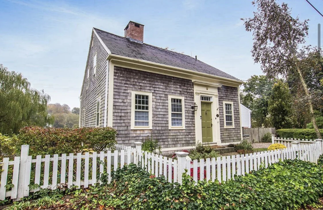 Home Crush: A Historic Cape Cod Summer Home!