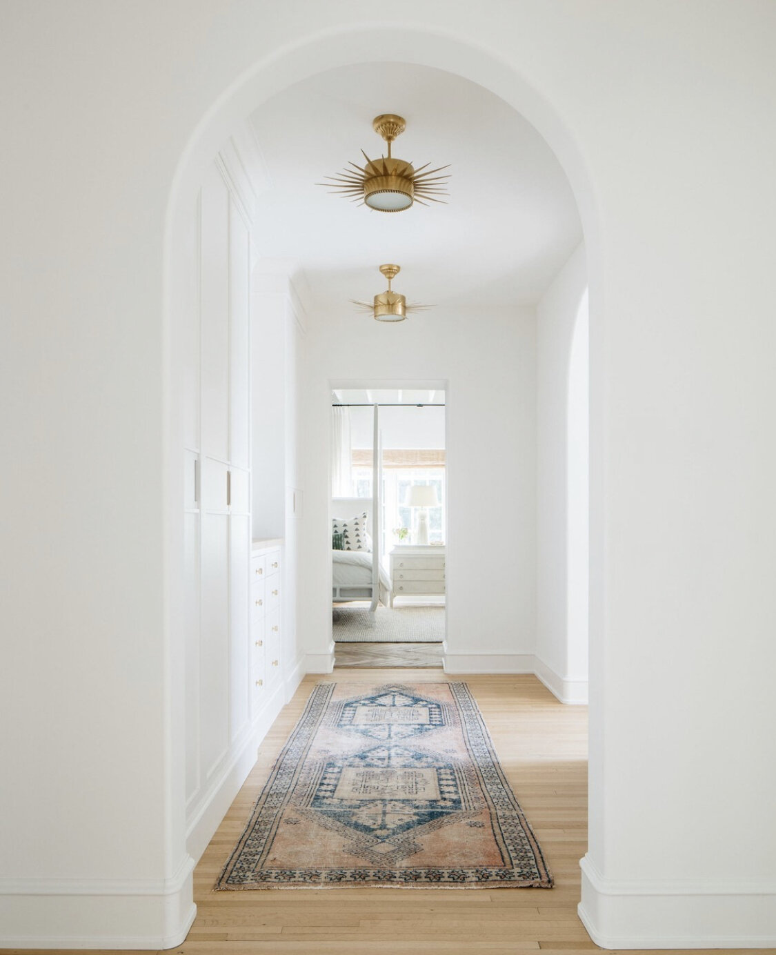 Friday Finds: Vintage Rug Round Up!
