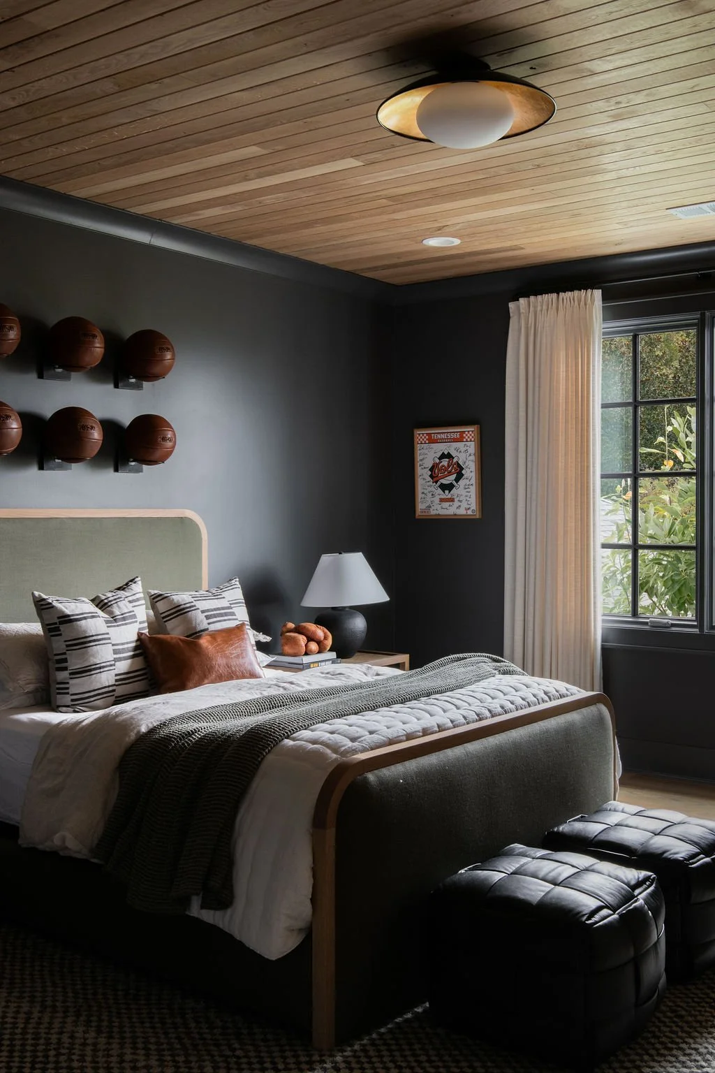 Wild Elm: Hunter's Room
