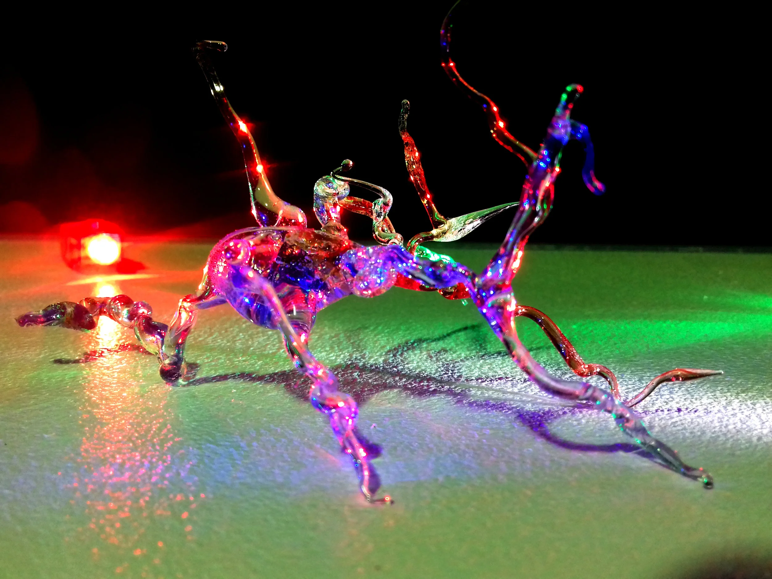 ‘Studies for neurons’, 2017, Hand drawn borosilicate glas s by Charlie Murphy. Photo: Charlie Murphy/Created Out of Mind. 