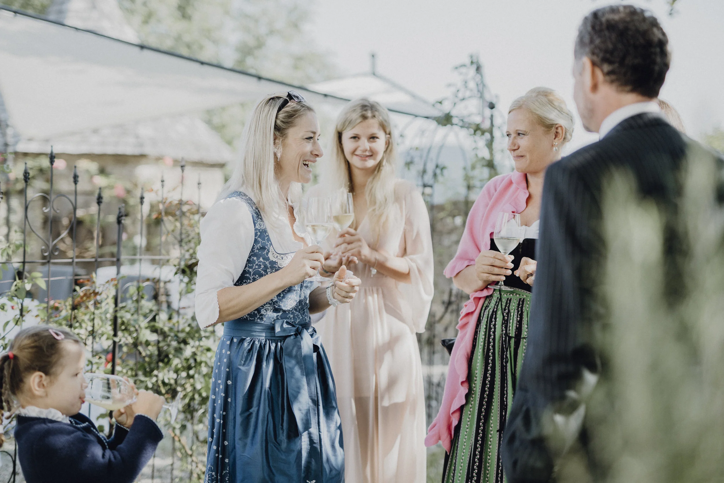 civilwedding_salzburg_ohella-27.jpg