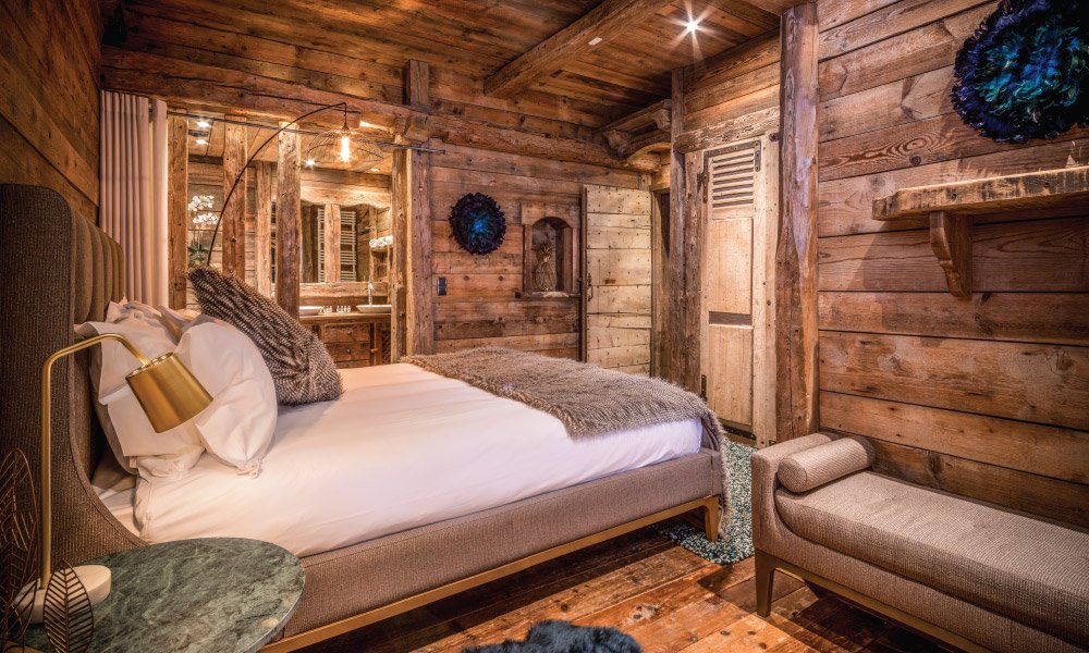 Chalet-Montana-Bedroom-.jpg