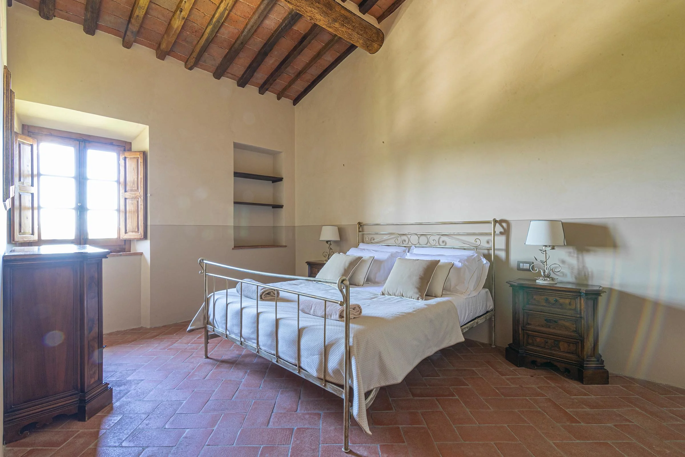 tenuta-di-sticciano-terrazza-appartamenti-2021-6.jpg