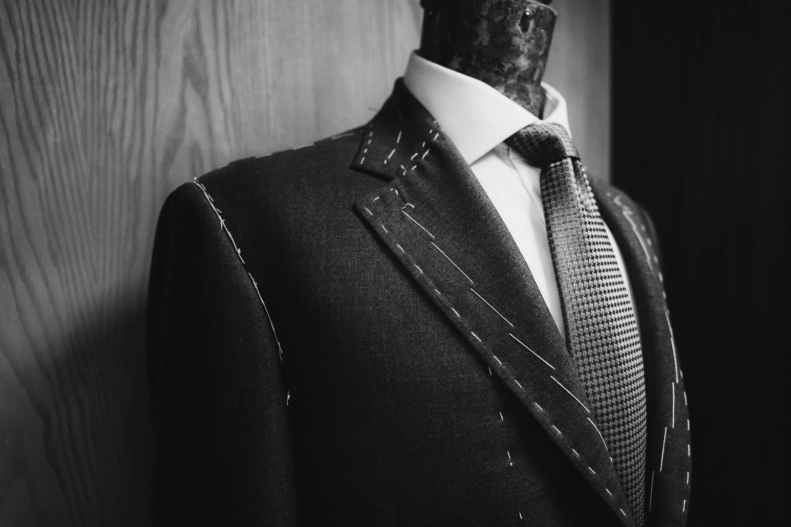 Bespoke Gents Suit Paul Henry Tailoring.jpg