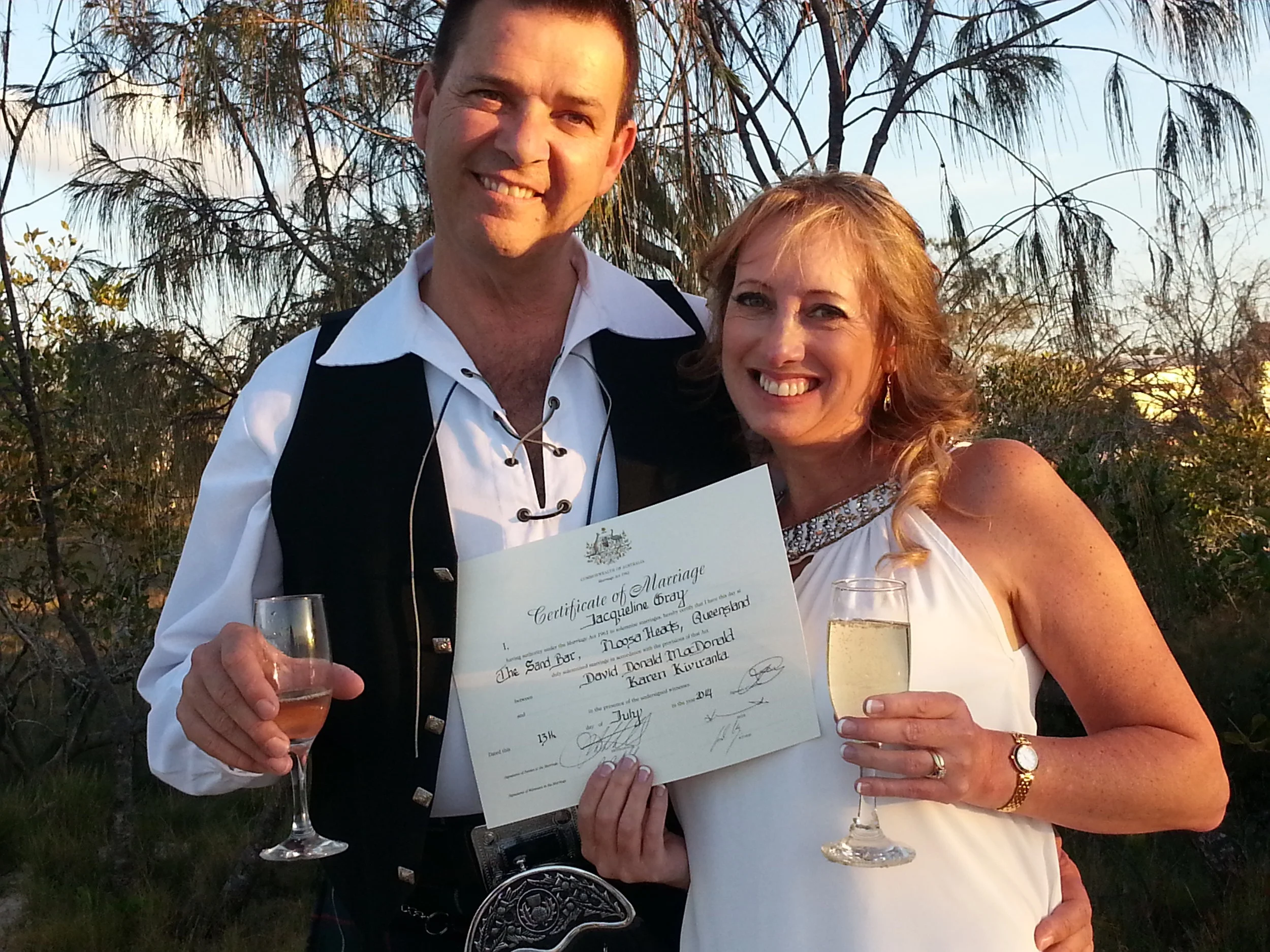 simple-noosa-wedding