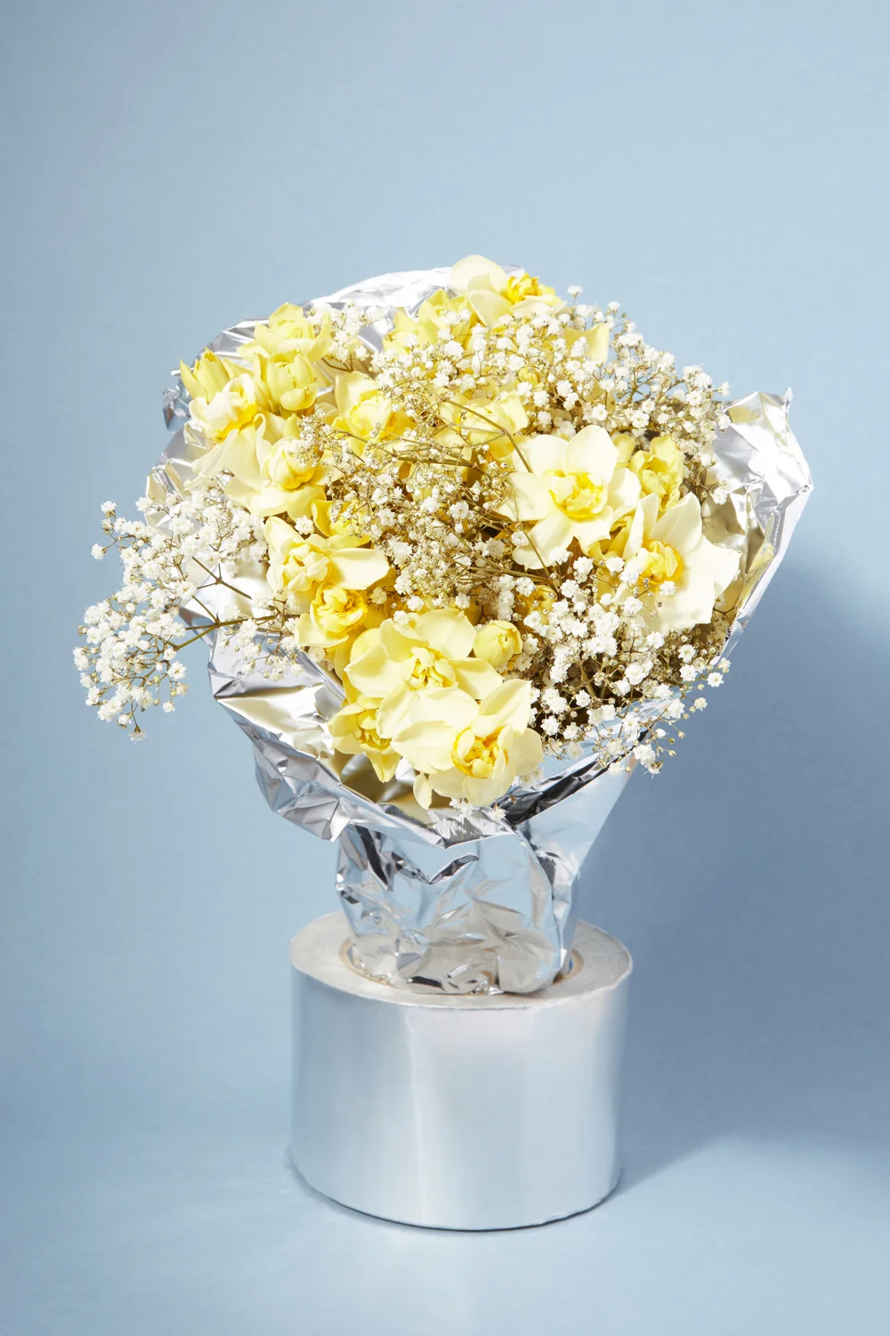 12_04-16_Kithcen_wrap_shoot-flowers-in-foil-1182.jpg