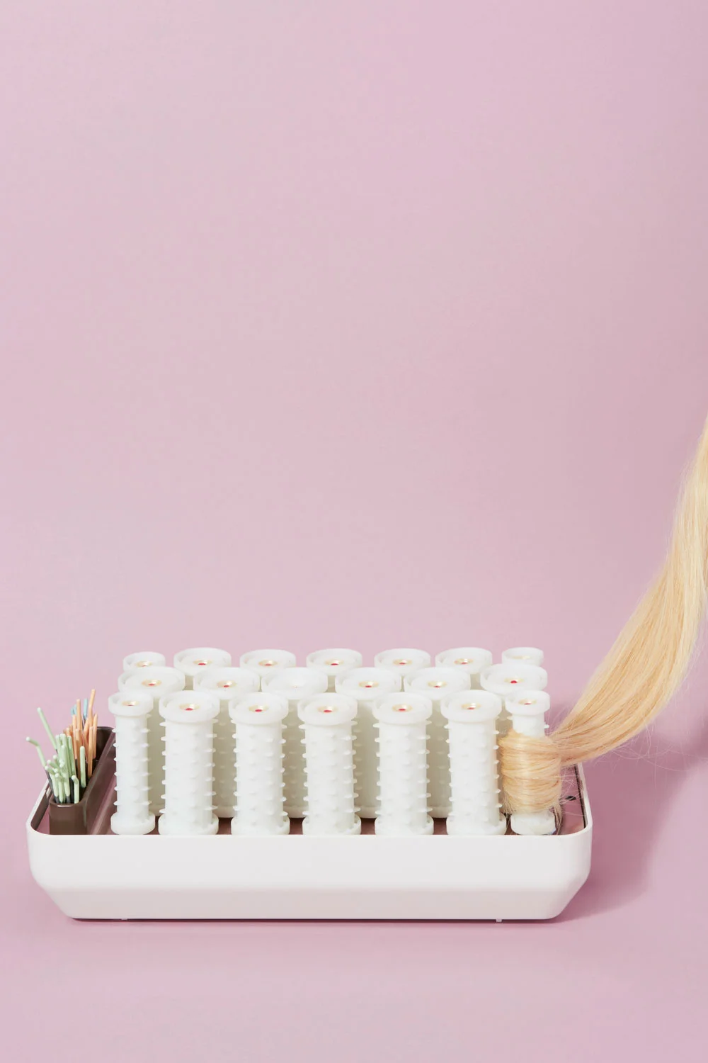 hannah-slaney-photography_still-life-Caught-in-Rollers-0520.jpg