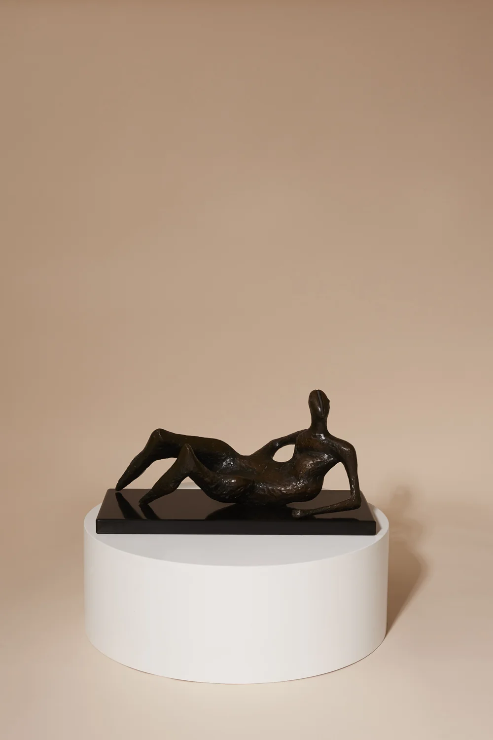 hannah-slaney-photography-commissions-30_03_17_Sotheby's_Sculptures_HS0243 copy.jpg