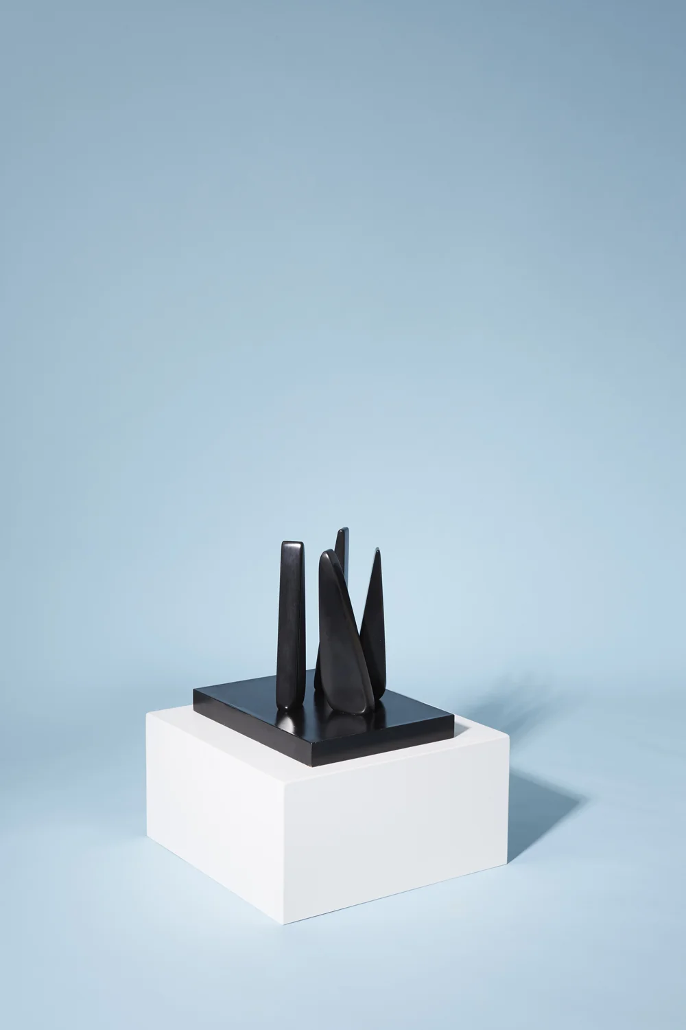 hannah-slaney-photography-commissions-30_03_17_Sotheby's_Sculptures_HS0220 copy.jpg