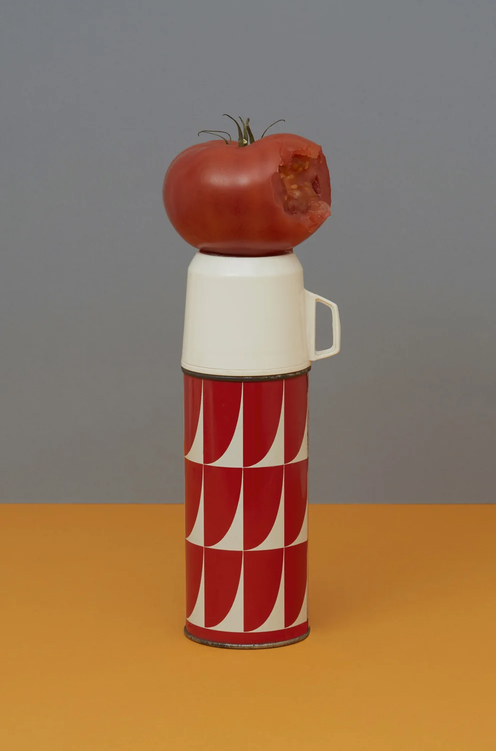 hannah-slaney-photography-still-life-coach-trip-2-tomato-soup.jpg