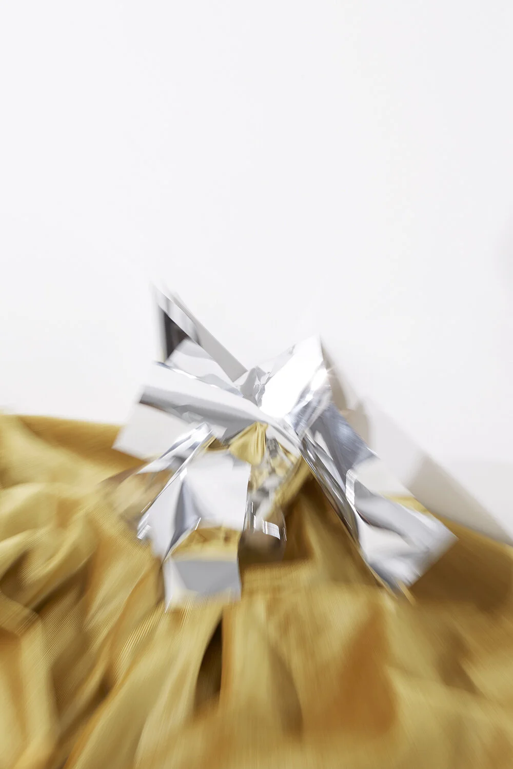 hannah-slaney-still-life-gifted and masked-Solid_Gold-12_06_Solid_Gold_7261 copy.jpg