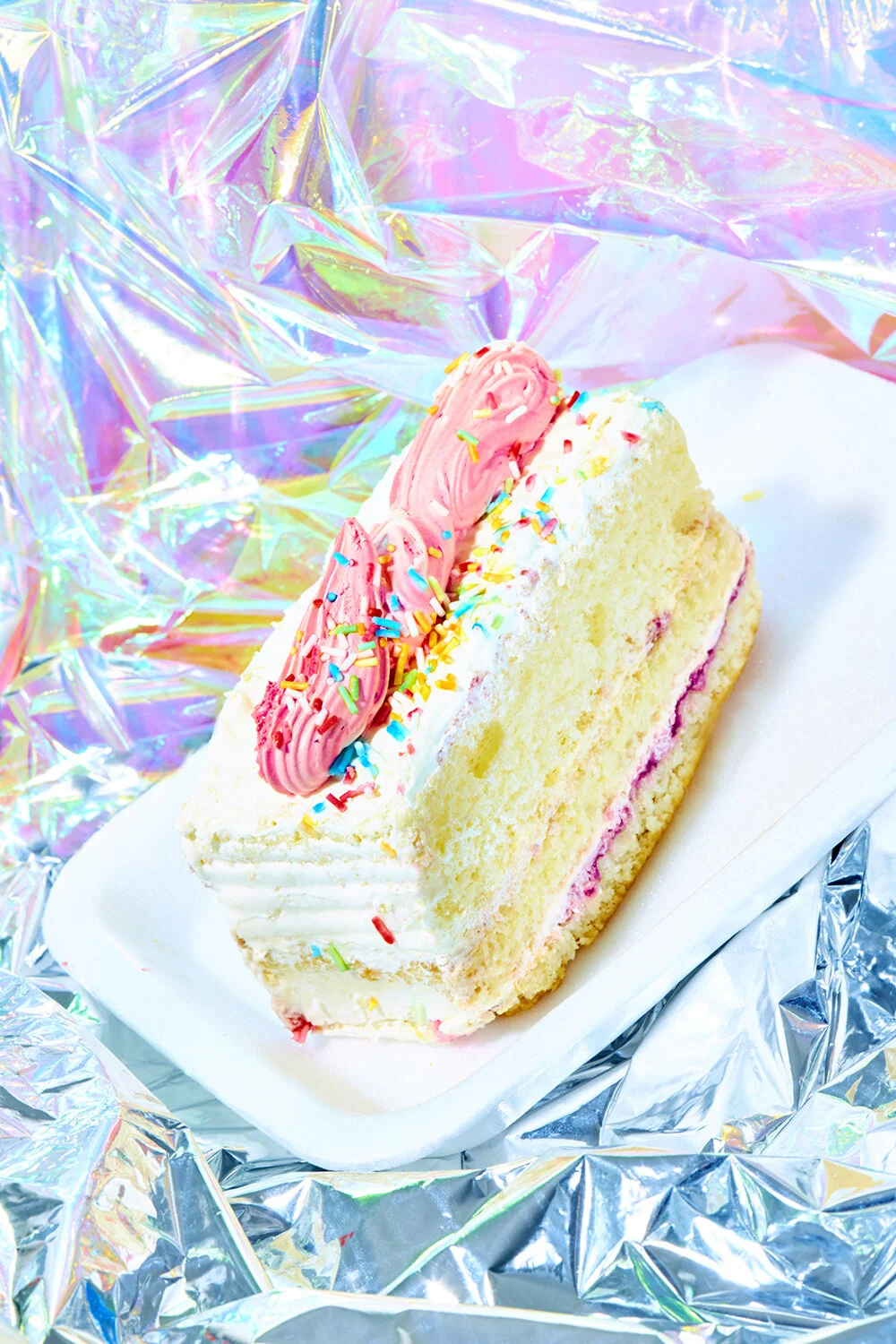 hannah-slaney-shit-cheap-cake 18361jpg.jpg