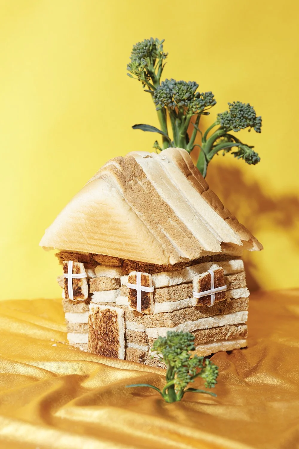 11_07-22_Sandwich_Magazine_Massive_Waste_Of_Bread1273.jpg