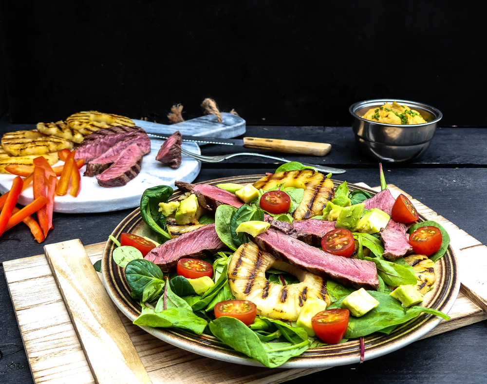 Grilled Steak & Pineapple salad4.jpg