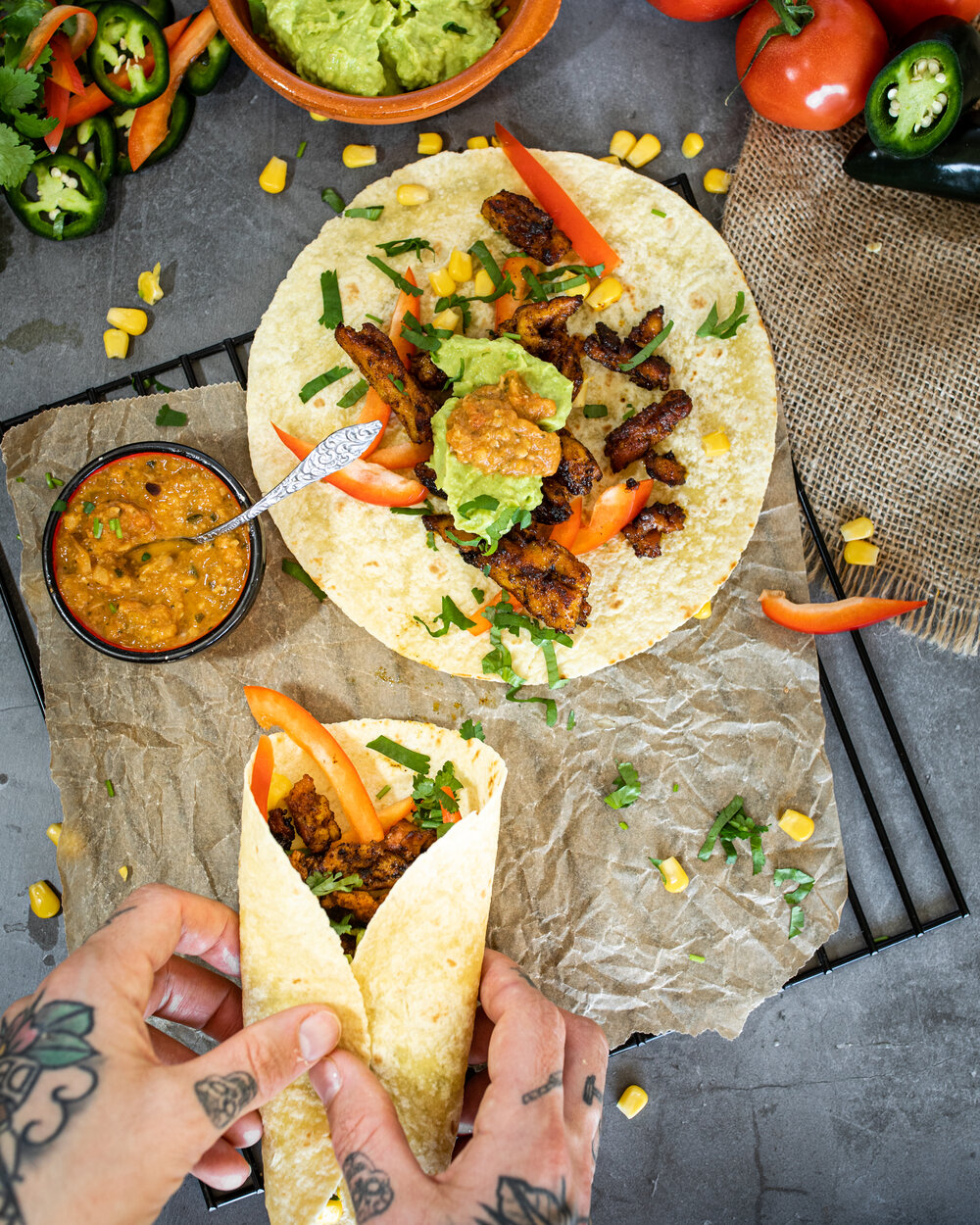 Macadamia Salsa wraps with vegan chicken18.jpg