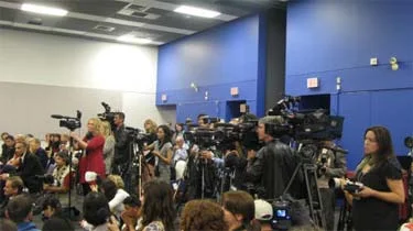 As this photo suggests, media are paying a bit more attention to serious religious support of human rights. It is posted after the Second Global Conference on the World’s Religions on its website .