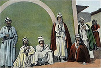 Yezidi men in Mardin, late 19th century Photo: Wikipedia