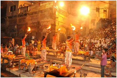 Ganga Arthi, a daily ritual, being celebrated at one of Varanasi’s Ghats. – Photo: smtt.com