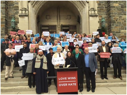 Representatives of Columbus, Ohio’s Christian, Jewish, and Muslim communities gathered at First Congregational Church in Columbus on December 10, 2015 to denounce GOP presidential candidate Donald Trump's anti-Muslims remarks. – Photo: First Congregational Church, Facebook