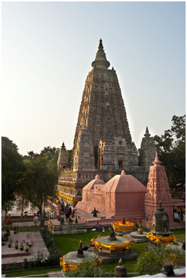 Mahabodhi Temple, in Bodh Gaya, in India’s state of Bihar, where the Buddha is said to have become enlightened. – Photo: Wikimedia, Jakub Michankow