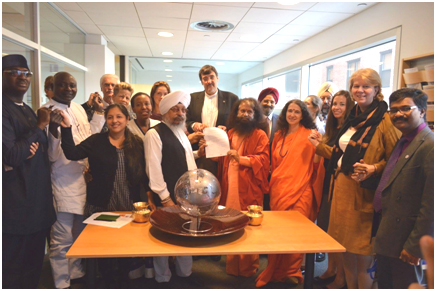 The 2012 signing of a UNI-GIWA Declaration promoting clean water and sanitation for all people – Photo: washalliance.org