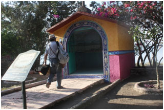The chapel where Doris and Viveka spent the night. – Photo: Viveka Haven Davis