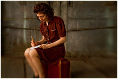 Susan Stein as Etty Hillesum – Photo: Ricardo Barros