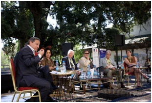 A session of the Fes Forum 2014 – Photo: Omar Chenaffi
