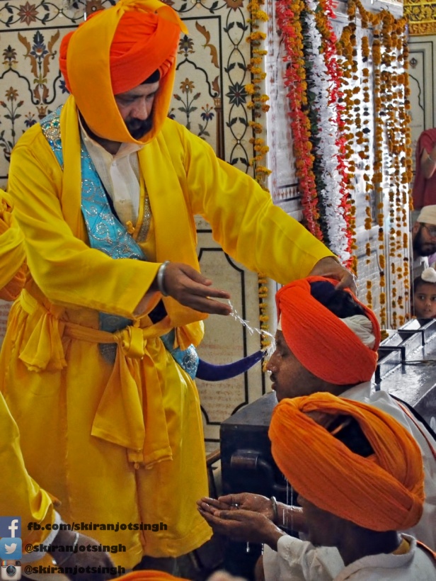 Sikhs are often confused with Muslims and, as a result, have suffered violence and oppression from Islamophobes. Unlike Islam, Sikh turbans are a part of their religious tradition. – Photo: Flickr, S. Kiranjot Singh Malhotra , Cc. 2.0