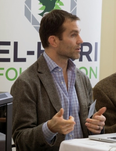 Emile Bruneau presenting his research at an El Hi bri Foundation meeting – Photo: El Hibri Foundation