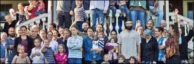 A community photo from The Twelve Tribes website.