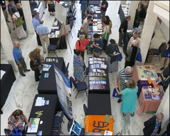 Several dozen booths preoccupied those attending NAIN in Detroit between workshops. – Photo: TIO