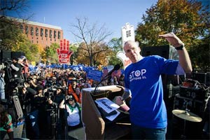 McKibben protesting Keystone XL. Photo: treehugger.com
