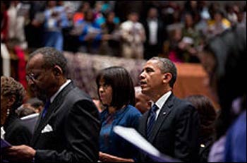 The President and Mrs. Obama worshiping in an African Methodist Episcopal church in Washington, DC – Photo: Wikipedia