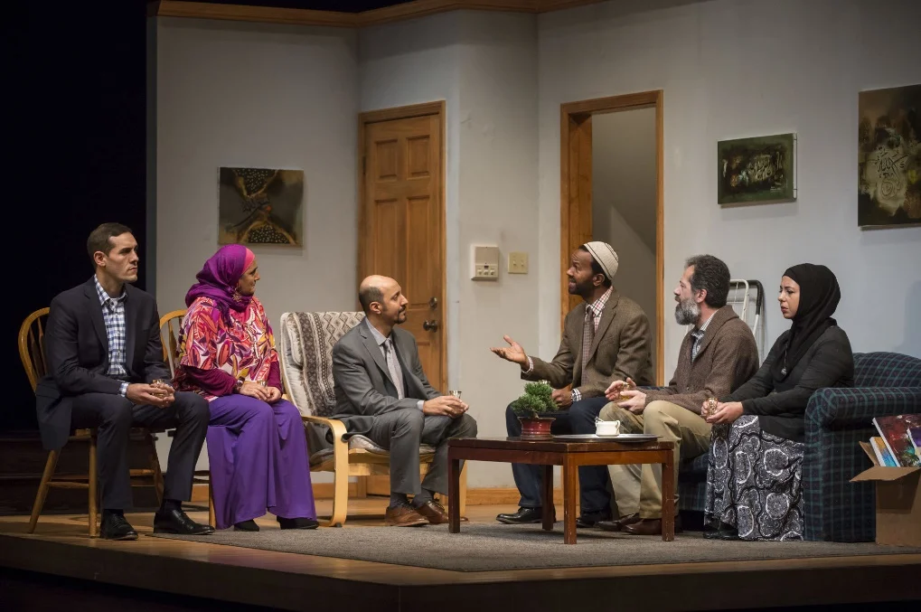 A scene from Yasmina’s Necklace at Goodman Theater – Photo: INTER