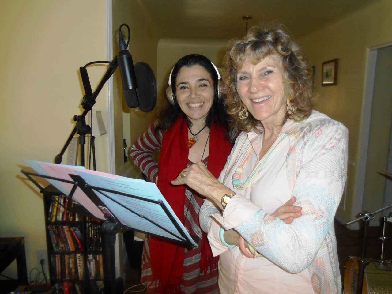 Singer Julia Kantor (l) and Ruth Broyde Sharone – Photo: RS
