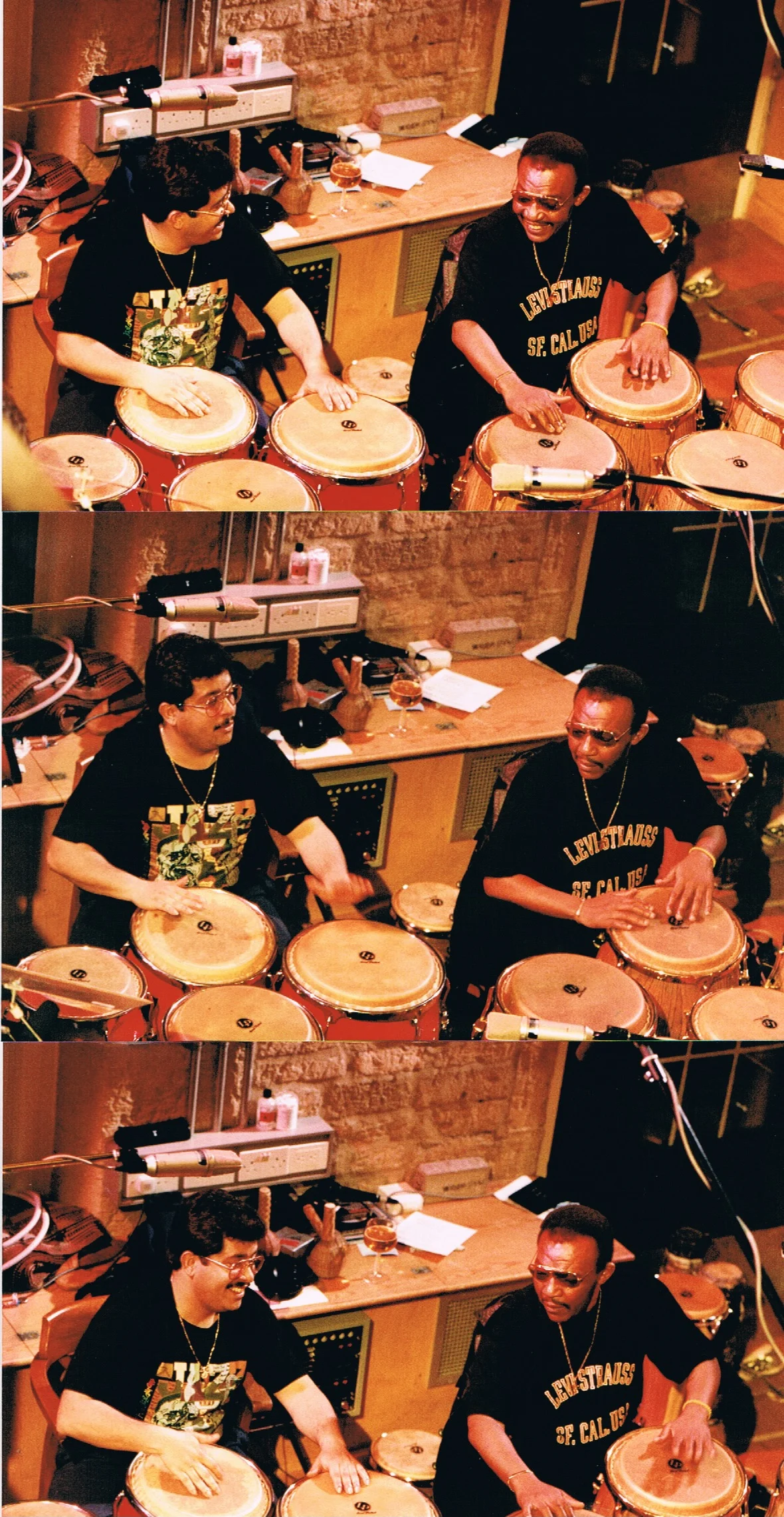 Giovanni Hidalgo and Changuito check YouTube footage
