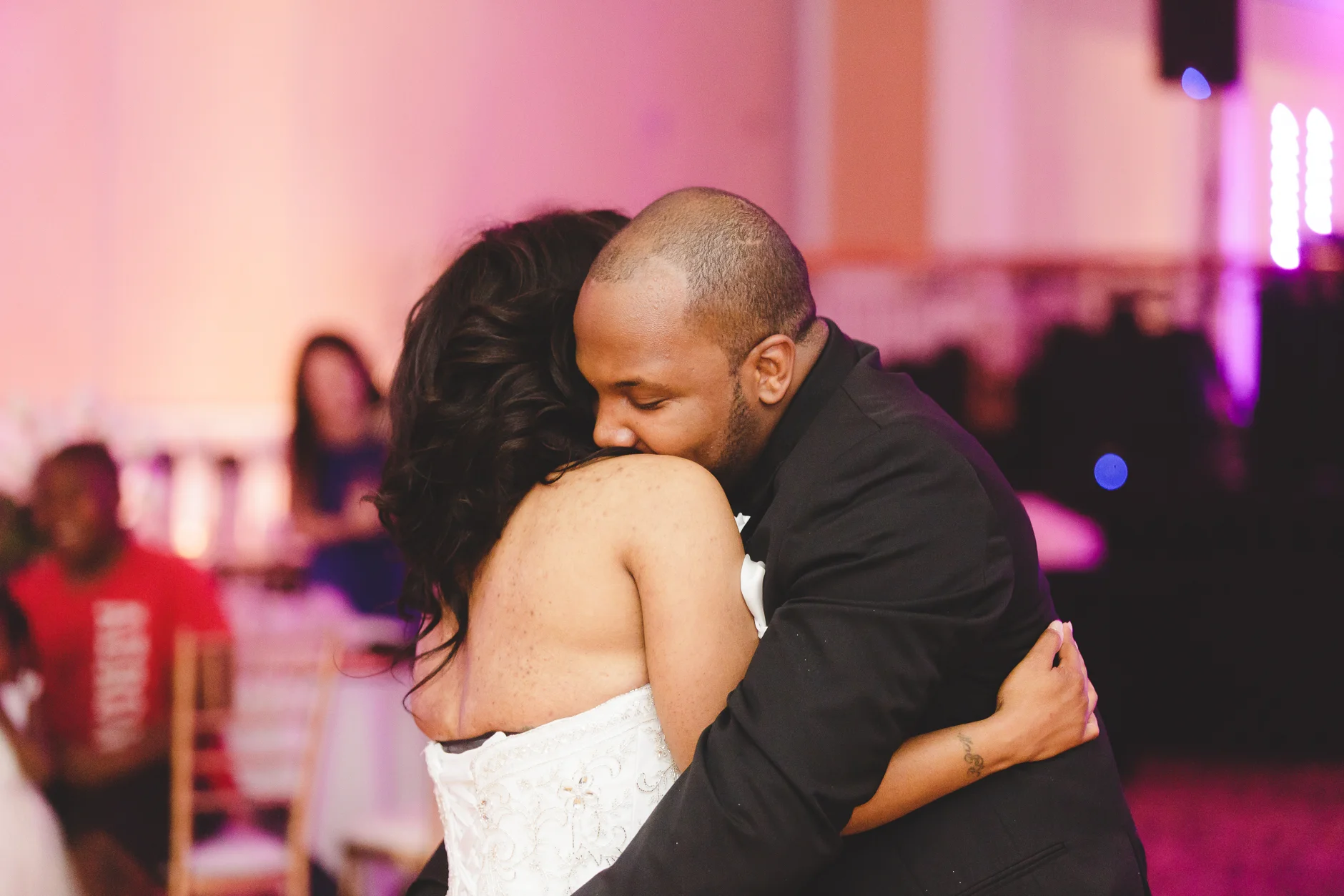 Buffalo-Wedding-Photographer_060.jpg