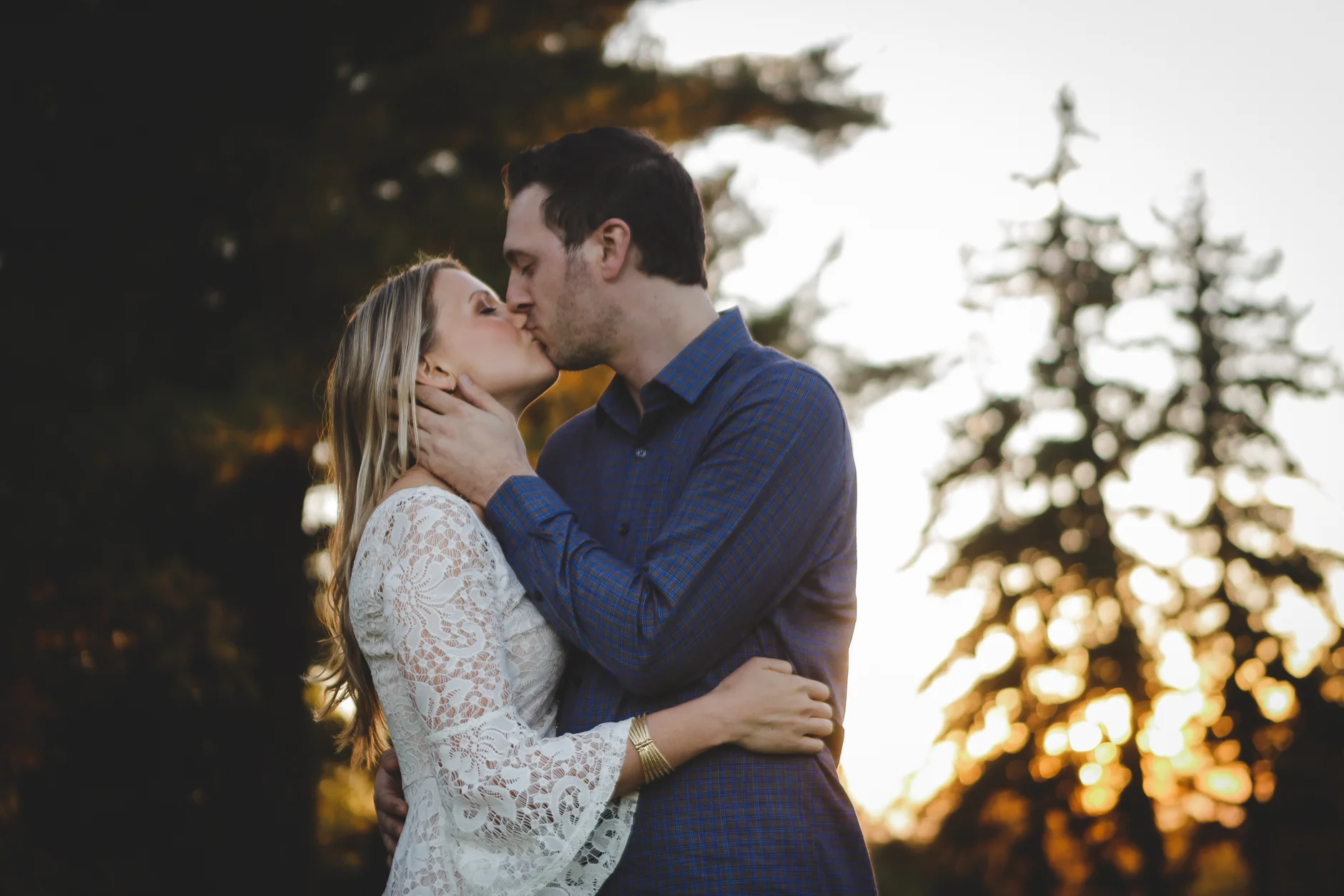 Buffalo-Engagement-Portrait-Photographer_039.jpg