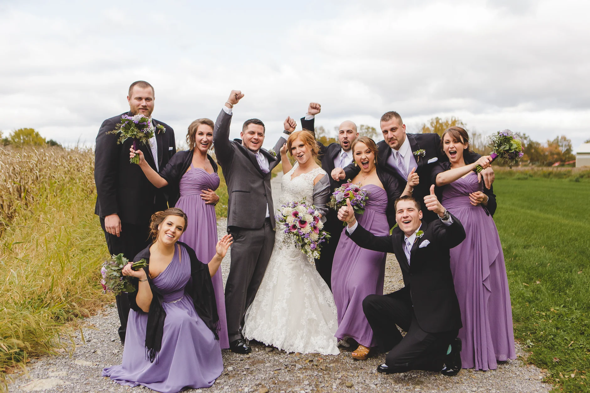 BuffaloWeddingPhotographerHayloft_033.jpg