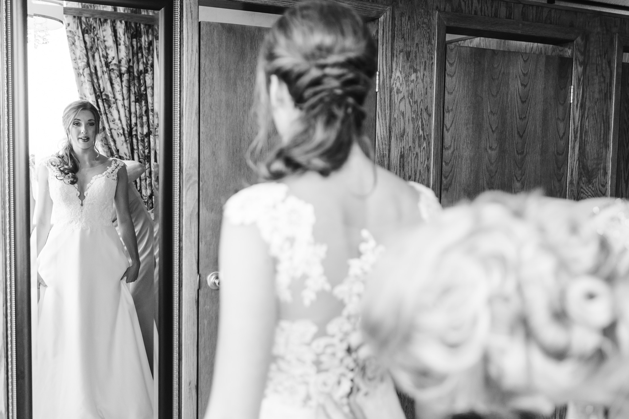 www.buffaloweddingphotographer.co