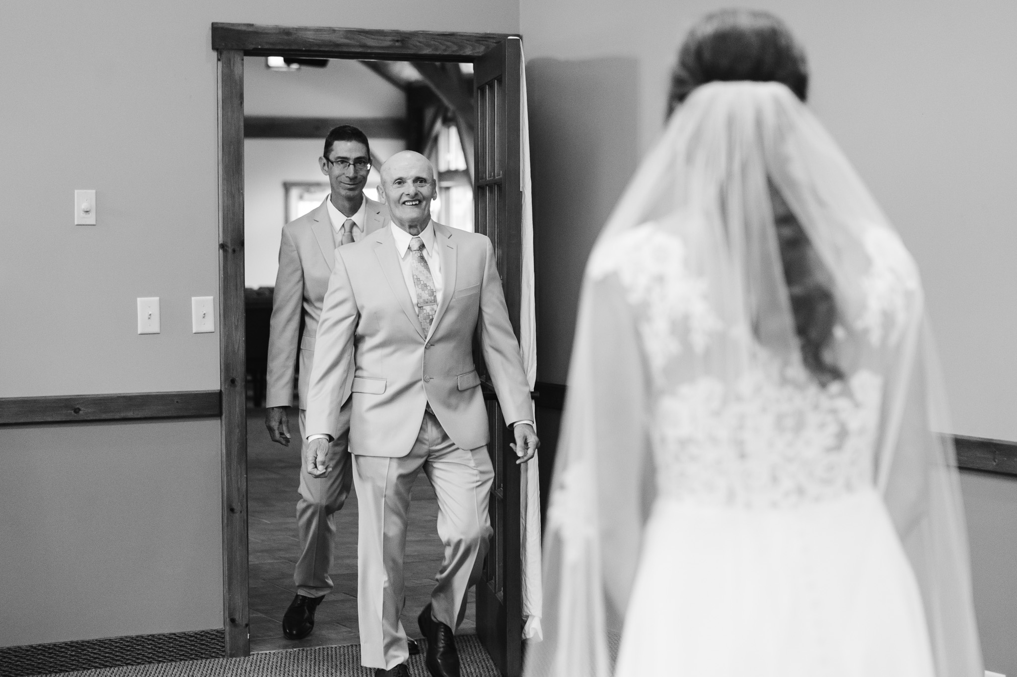 www.buffaloweddingphotographer.co