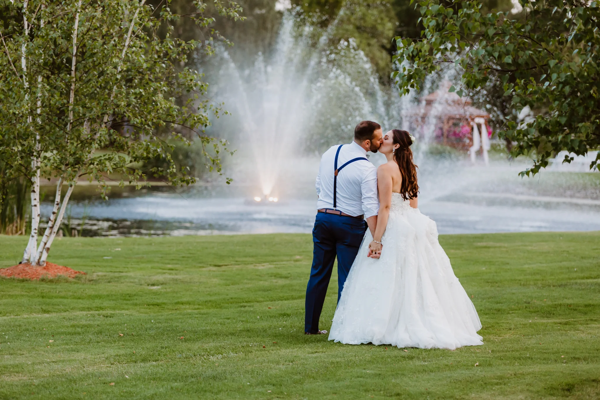 www.buffaloweddingphotographer.co