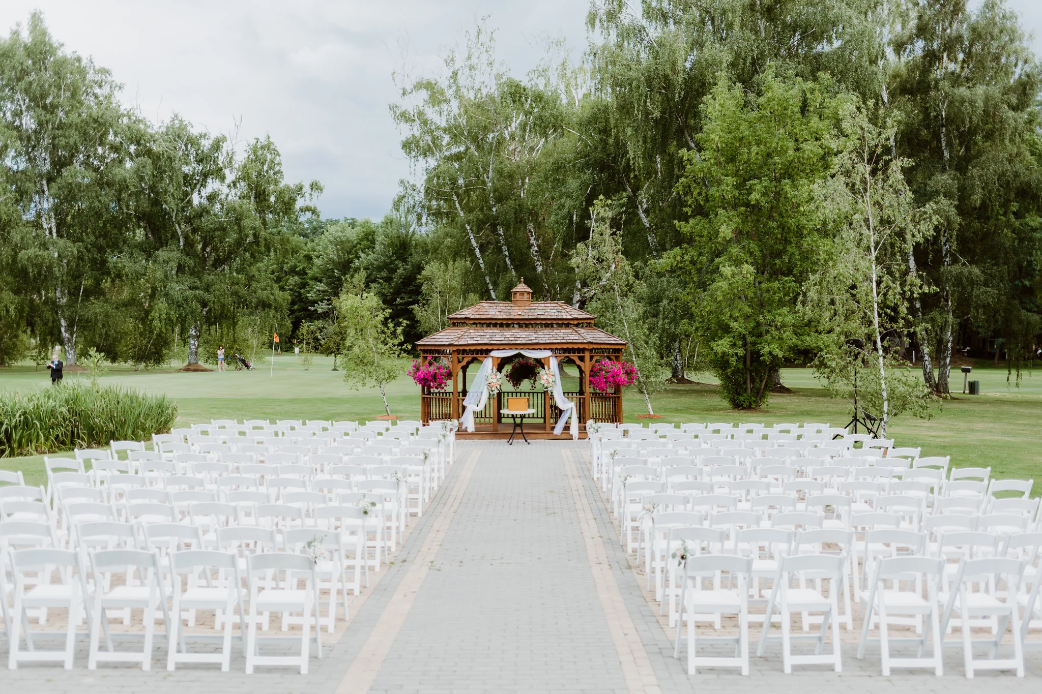 www.buffaloweddingphotographer.co