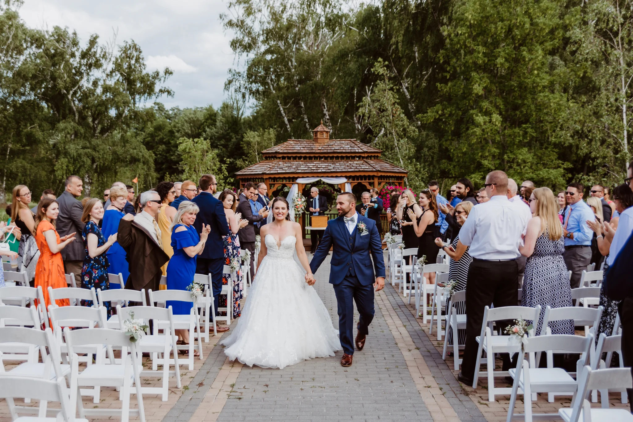 www.buffaloweddingphotographer.co